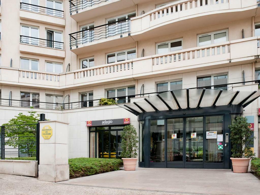 Aparthotel Paris 15 Porte De Versailles Issy-les-Moulineaux Eksteriør billede